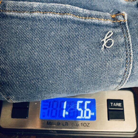 BLANQI® Maternity Jeans Size 12 Capri Knit Band Straight Leg Med Wash Denim READ - Picture 12 of 12